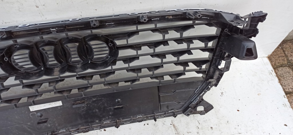 фото №14, Audi q2 2016- решітка радіатора решітка радіатора 81a853651