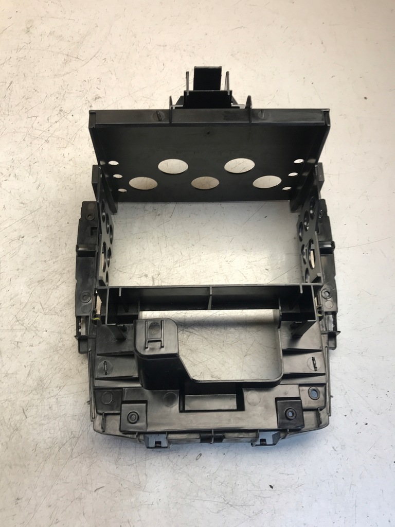 фото №2, Каркас рамка радио w251 r-klasa a2516800014