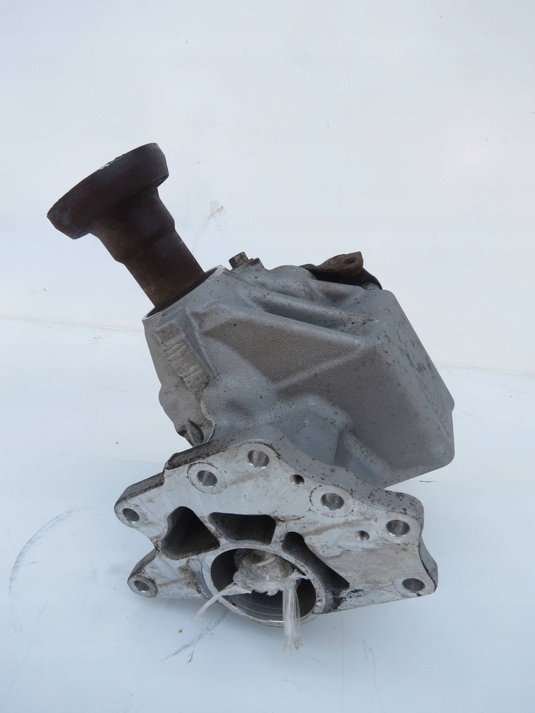 фото №13, Редуктор коробки volvo xc90 30700016