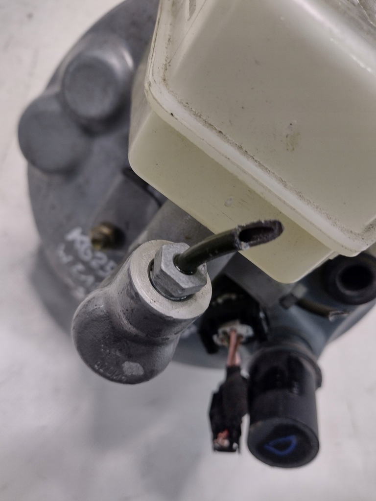 фото №6, Підсилювач гальм гальмівні, насос mercedes w210 2,0 компресор a2104300130