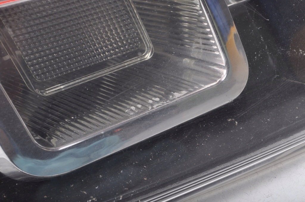 фото №6, Renault megane iii lift лампа левая задняя левый задняя