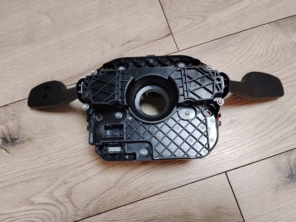 фото №9, Перемикач комбінований асистент стрічка перемикачі oryginł bmw 6 f12 f13 9354048