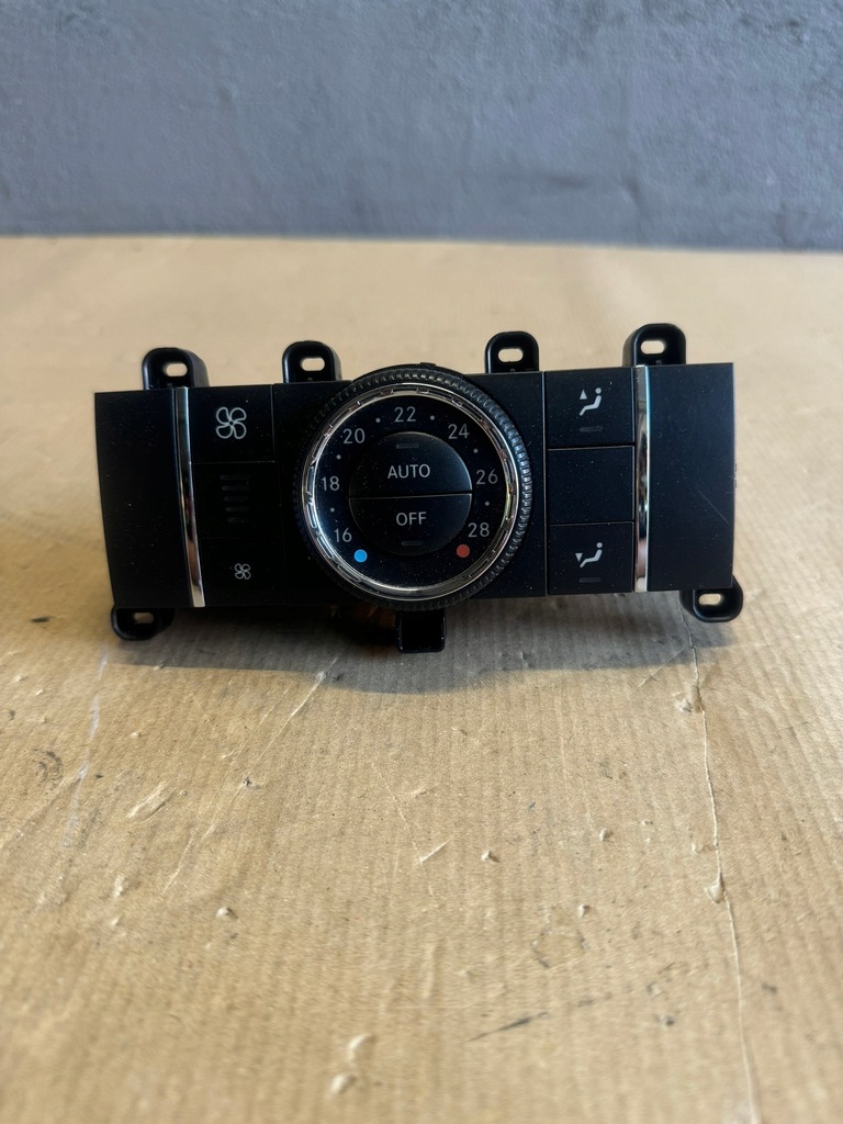 фото №1, Панель кондиціонера задня mercedes r-klasa w251 a1648700189