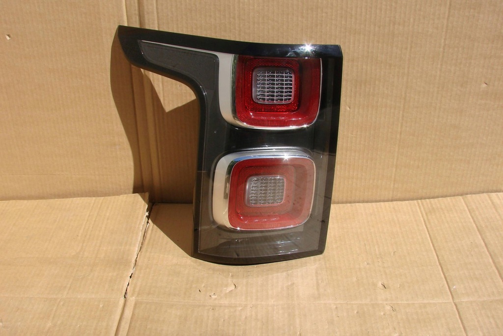 фото №1, Land rover range rover l405 2020 левая сторона лампа задняя