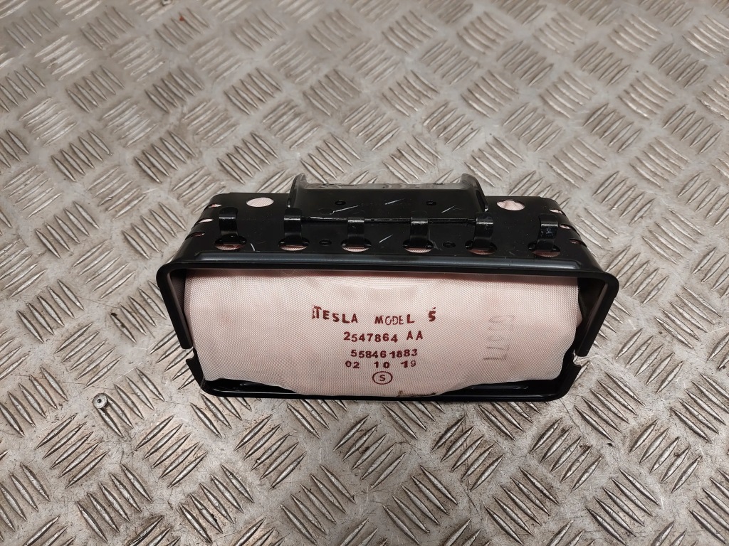 Tesla model s 0589p1000551 подушки безопасности воздушные Недорого