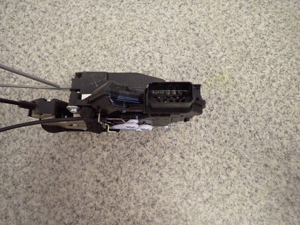 фото №4, Mazda5 mazda 5 ii 10- cw замок двері передній лівий