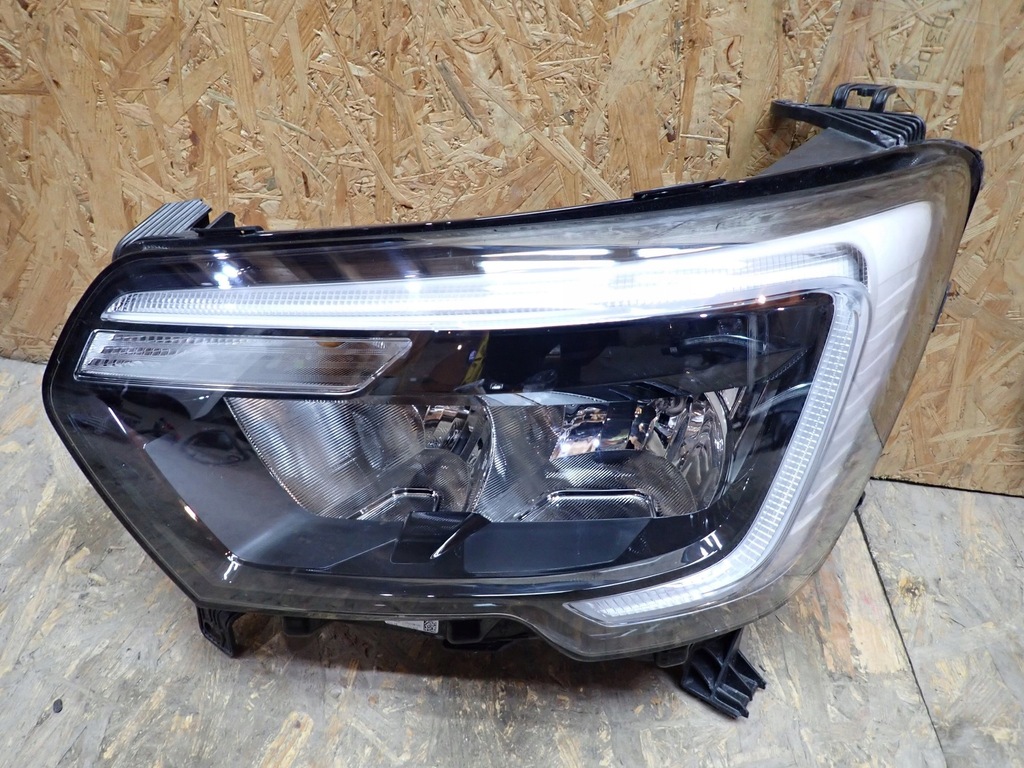 фото №1, Лампа левая фара левый renault master iii lift iv 2019- 260607867r