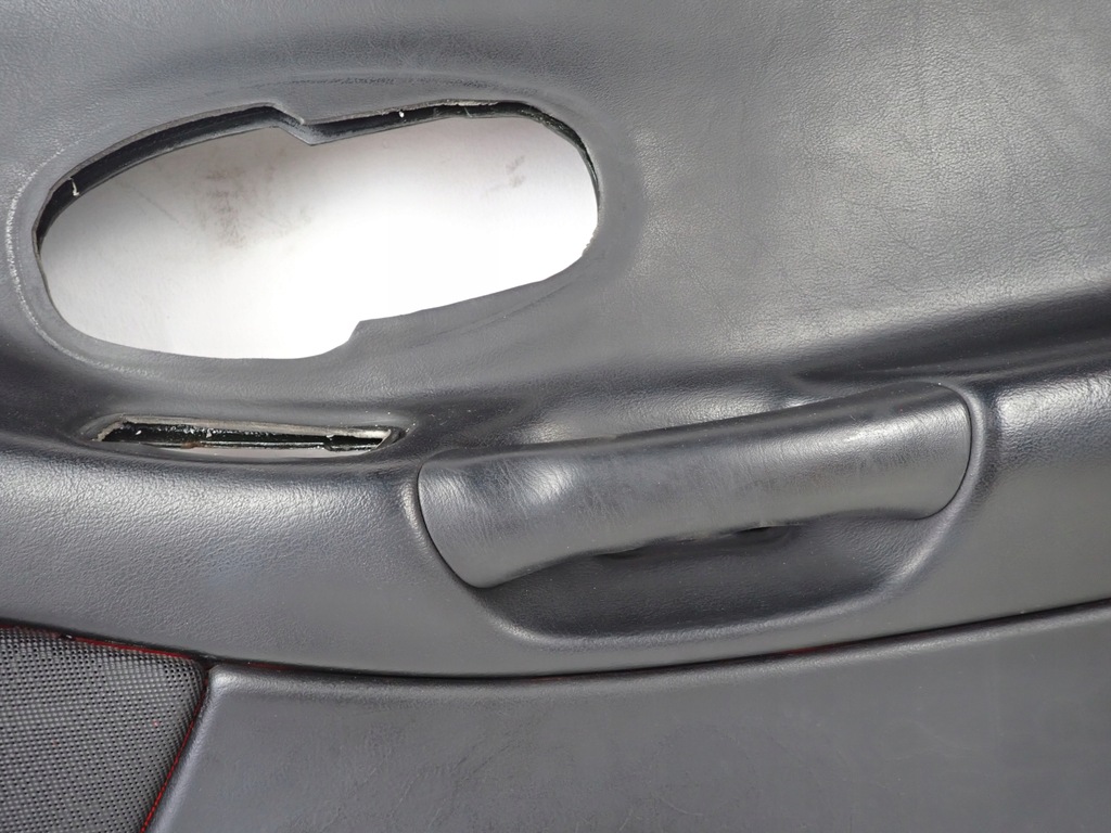 фото №8, Обшивка двері правий перед chevrolet corvette c5