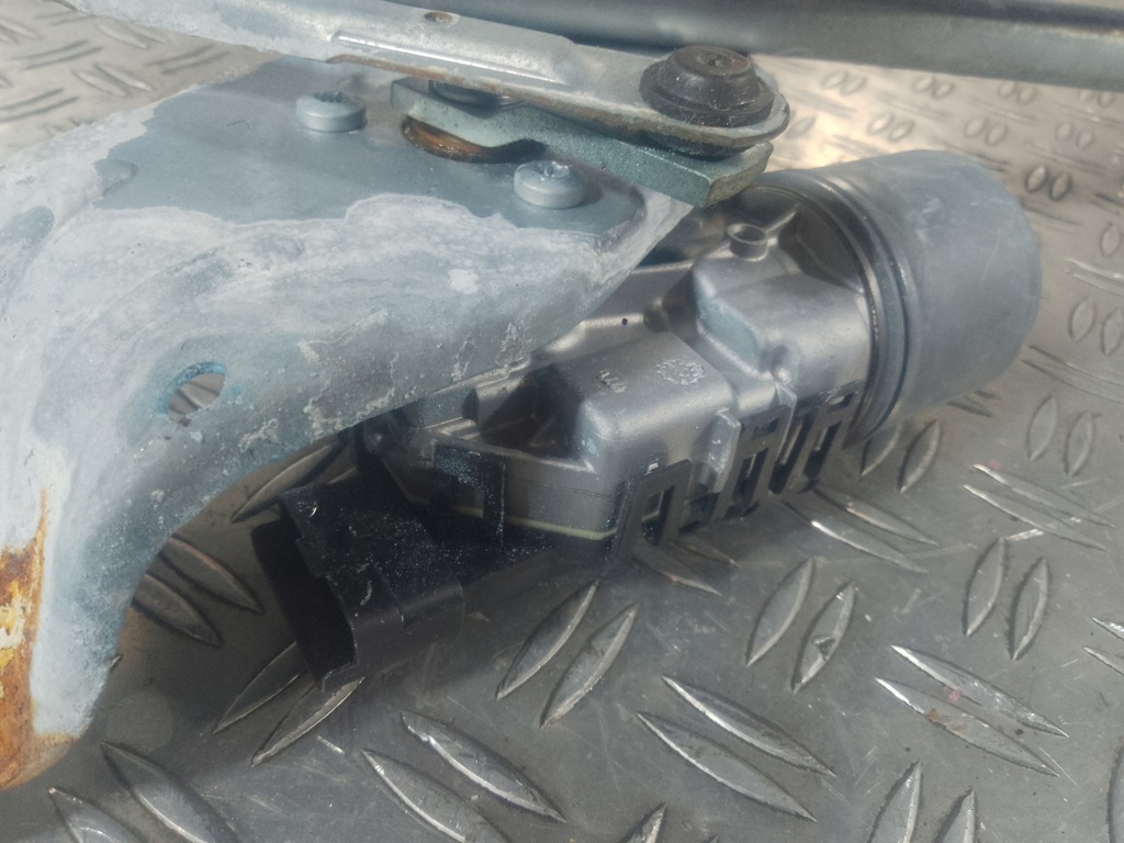 фото №7, Dacia duster i 10- механізм двірник 1.5 dci 8200619512