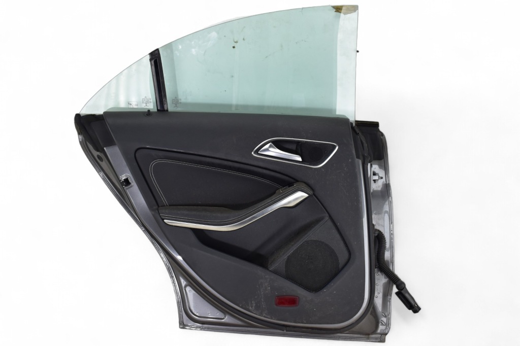 Купить Дверь левая задний mercedes cla c117 2013r. 787