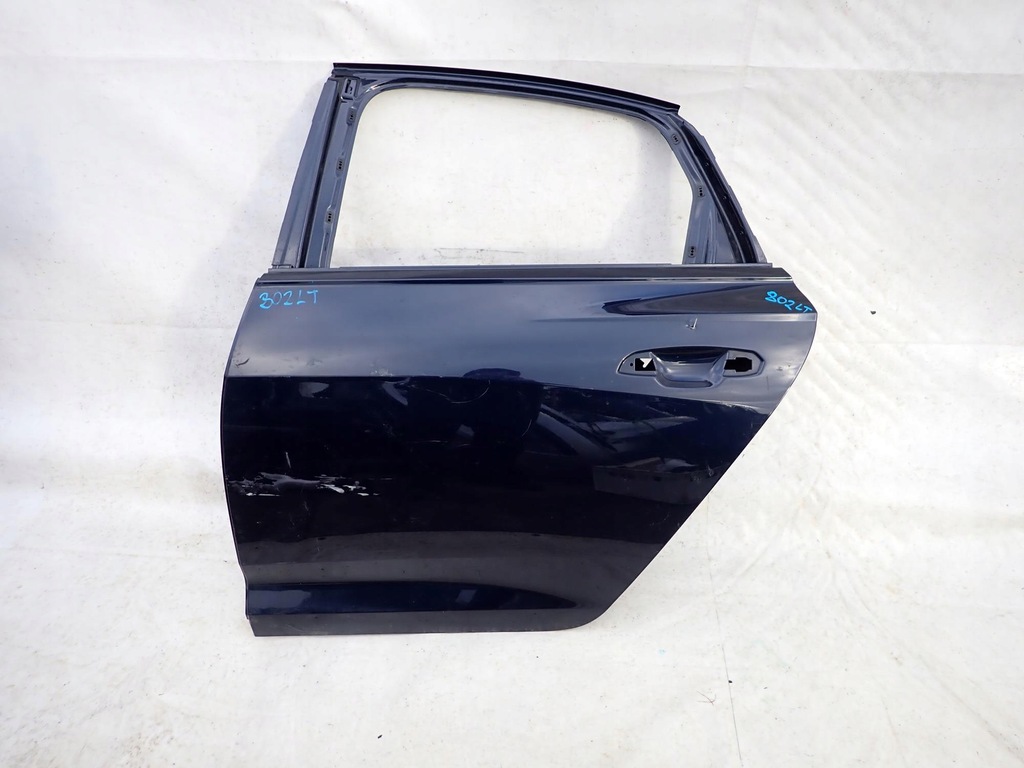 фото №1, Audi a6 c8 4k sedan 18- дверь задняя задние левая