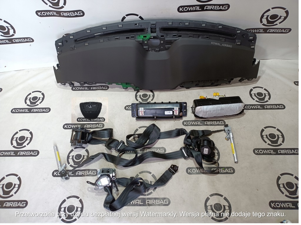 фото №1, Mustang mach-e панель приладів консоль подушка безпеки подушки безпеки ремені