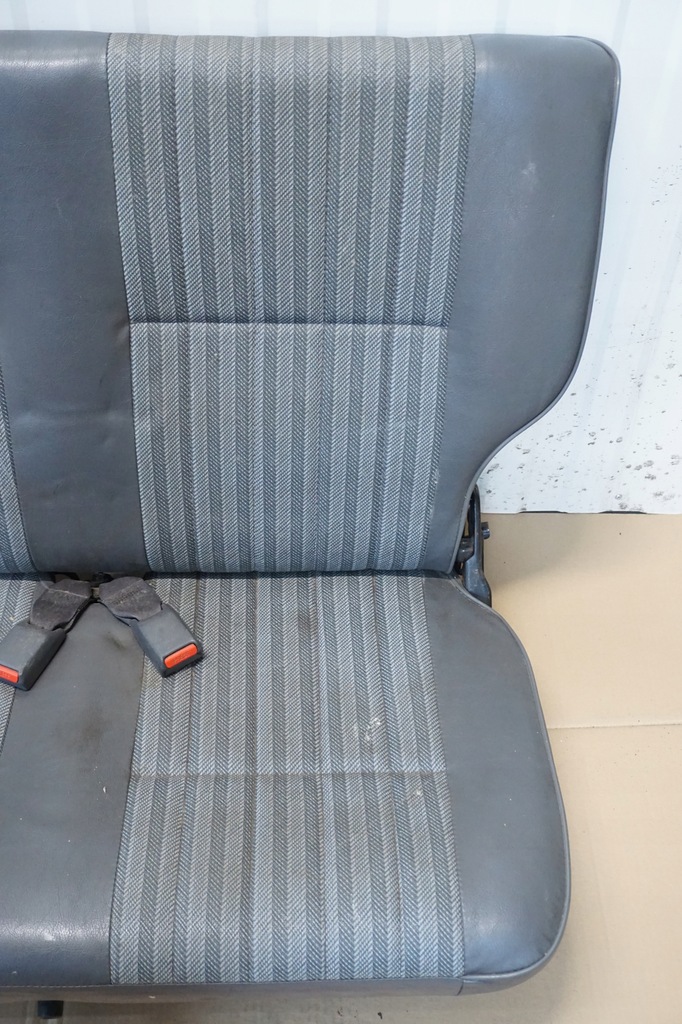 фото №6, Daihatsu feroza заднє сидіння сидіння задня