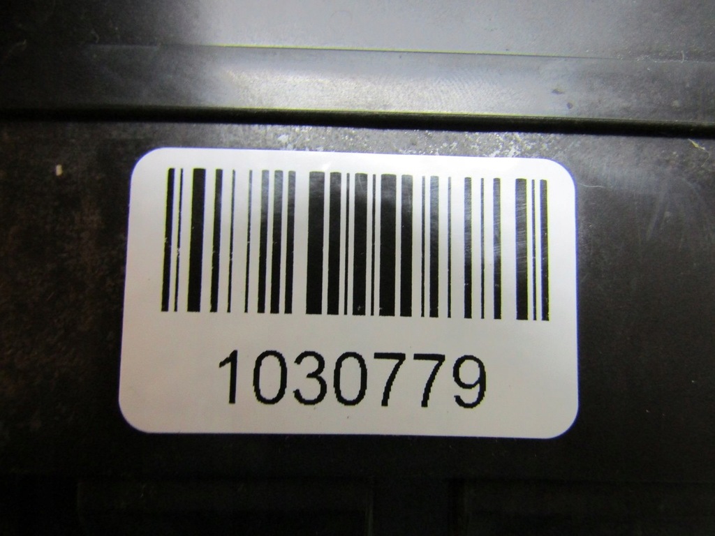 фото №6, Subaru xv 2.0d 13r коробка предохранителей корпус