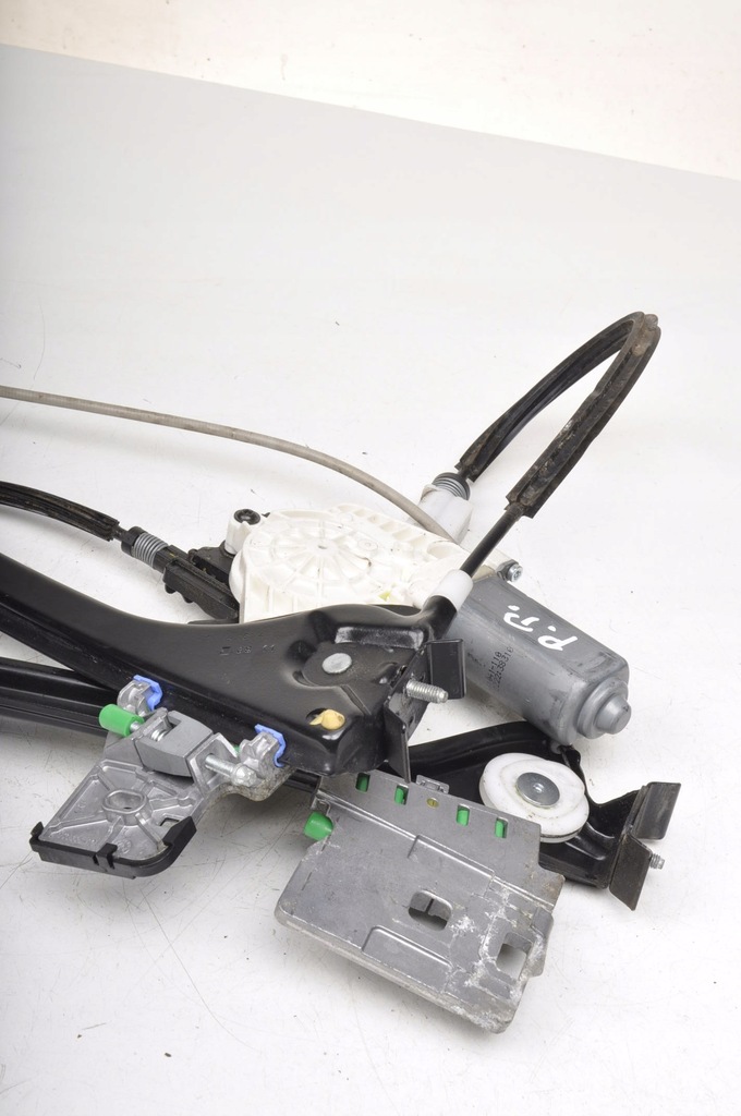 фото №7, Mercedes w172 r172 подъемник стекло правый перед 3d a1727200246