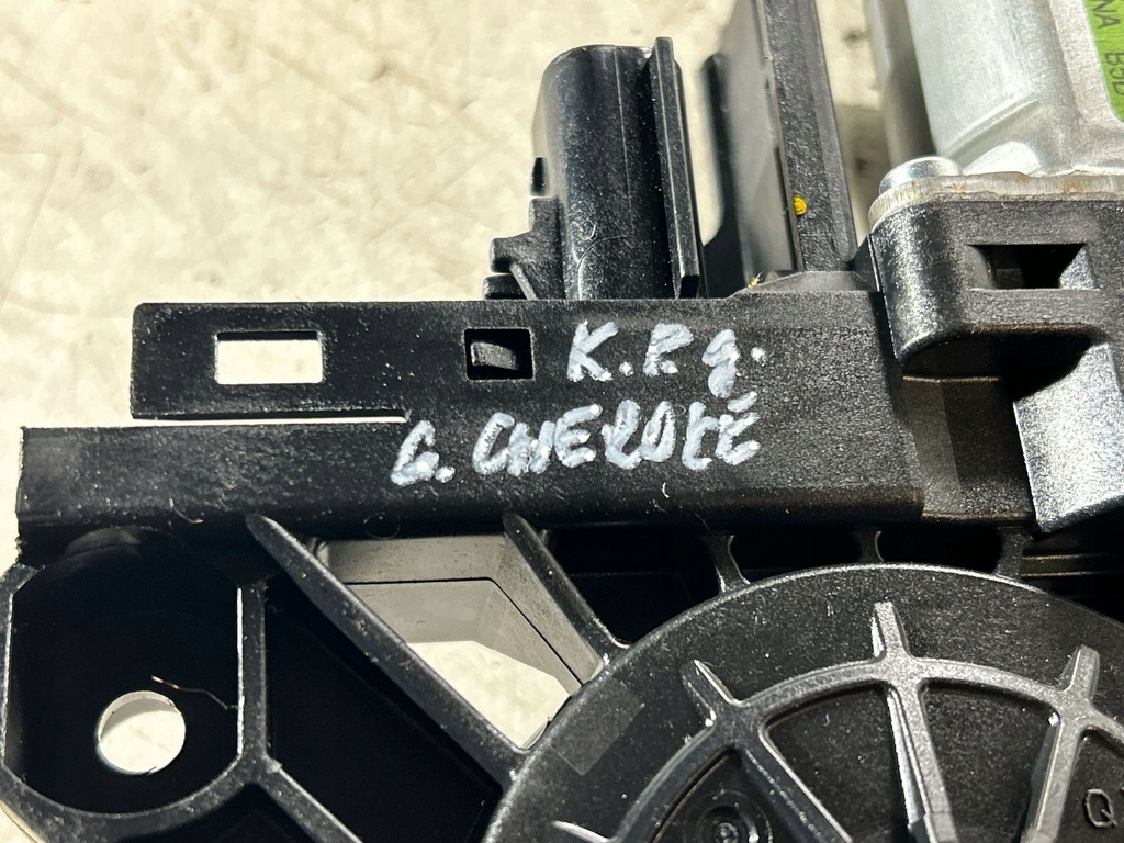 фото №8, Jeep grand cherokee 2018 задняя левая моторчик подъёма стекло дверь задних