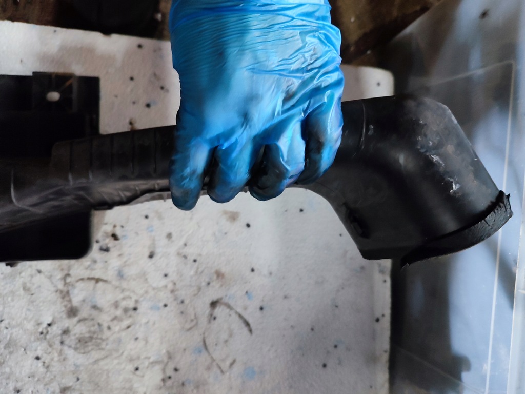 фото №6, Корпус фильтра воздуха murano z50 3.5 v6 cc004