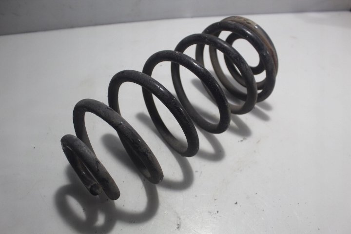 Купити Пружина задня opel astra j