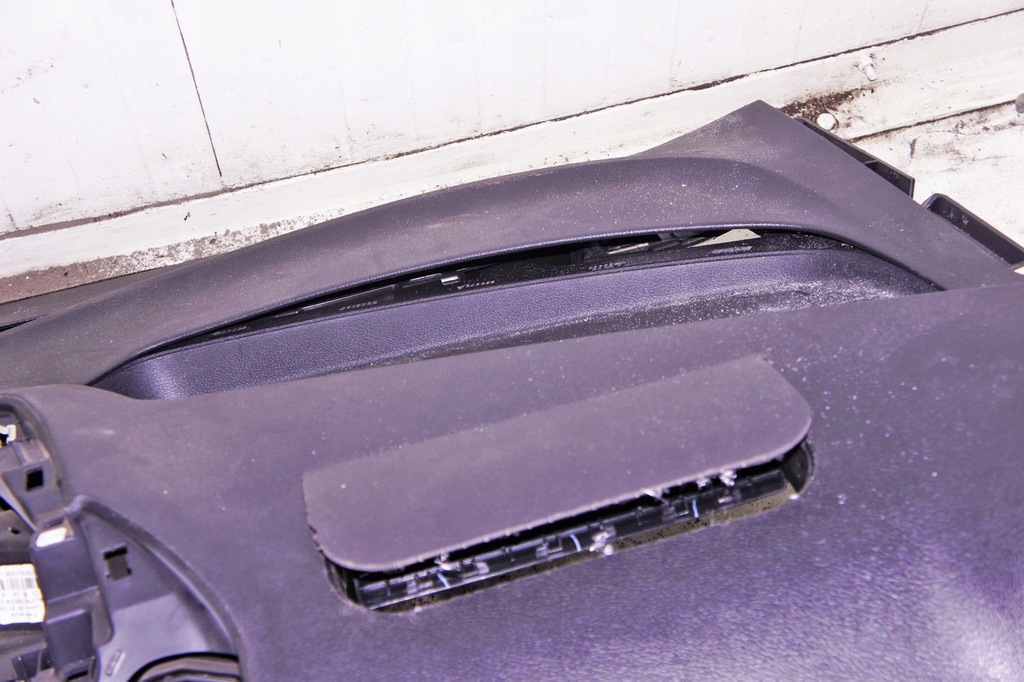 фото №8, Mu046 ford tourneo courier ^ панель приладів панель приладів pulpit