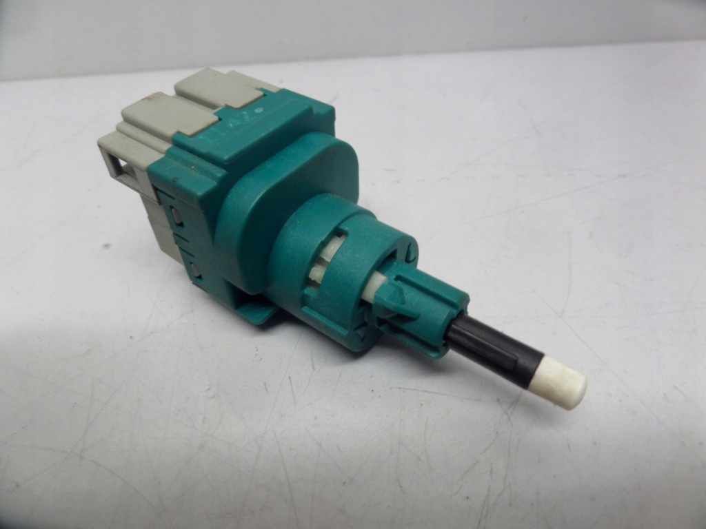 фото №7, Вимикач світло стоп audi skoda vw 7l6945511