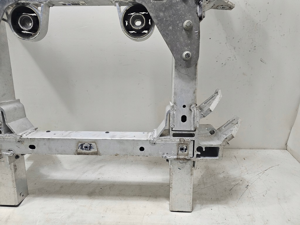 фото №10, Подрамник подрамник подрамник перед jaguar i-pace