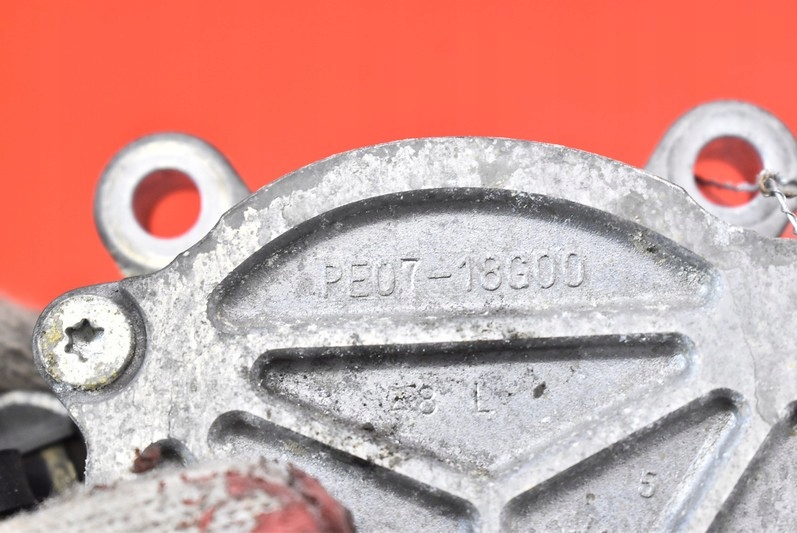 фото №8, Насос вакуум вакуум pe07-18g00 mazda 3 3 iii bm 1.5 skyactiv-g 100 km 13-16