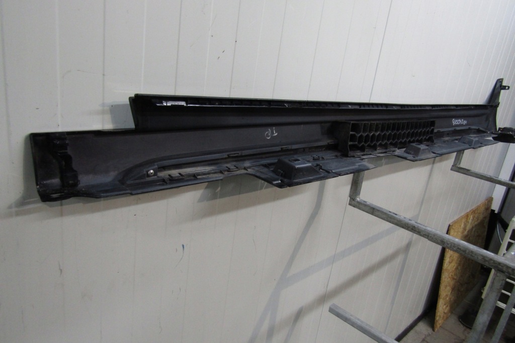 фото №13, Молдинг порог правая honda civic xi f-hev sedan liftback 21-