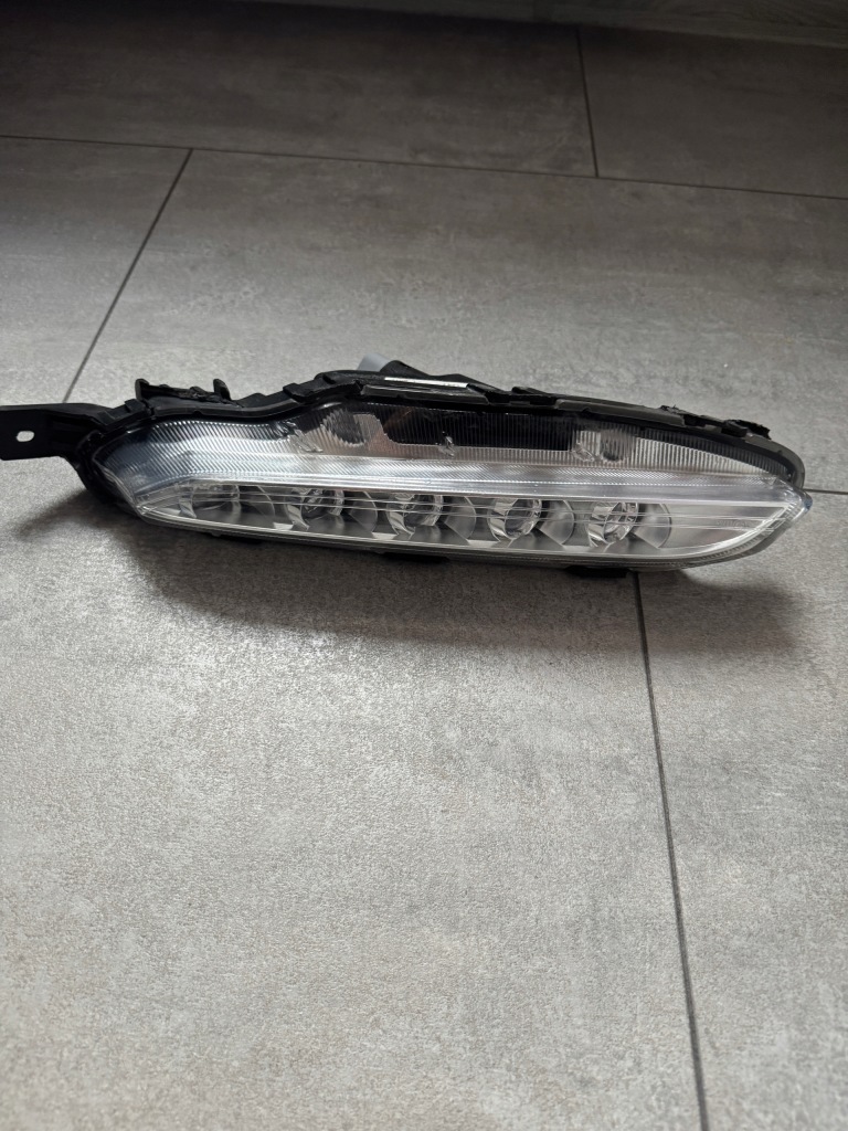Протитуманна фара hyundai tucson 3 led drl лівий перед оригінал 92207-d7000 в Україні