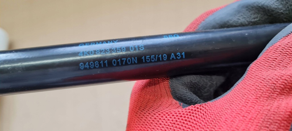 фото №10, A7 c8 4k амортизатор привод капот левый правый перед 4k0823359 a6 c8 4k