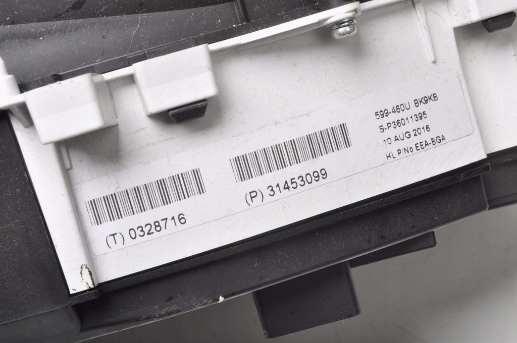 фото №9, Volvo s60 ii v60 2.0 d счетчик приборы 31453099