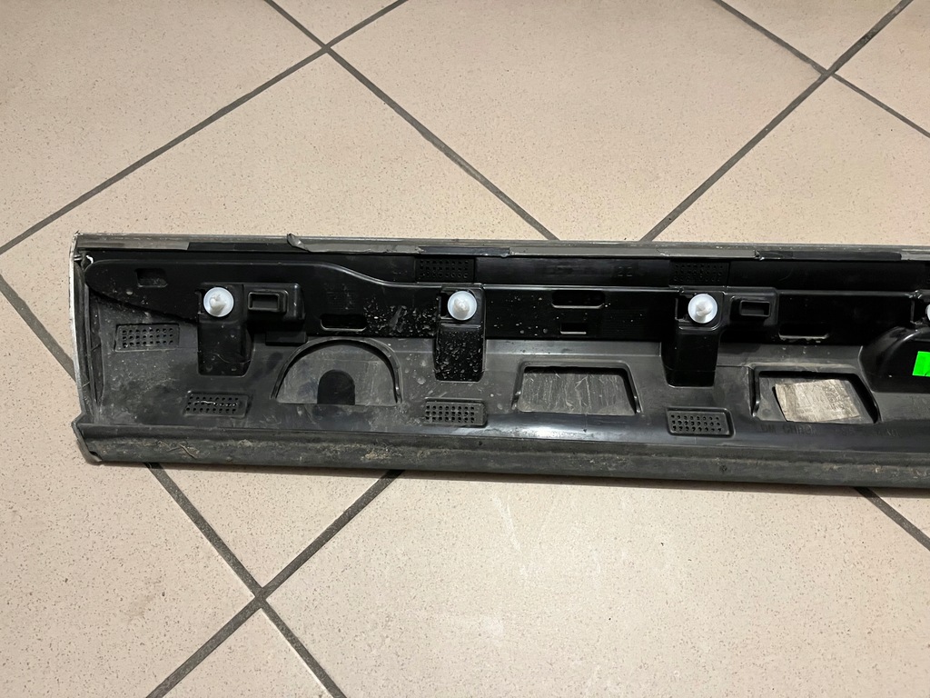 фото №8, Volvo xc60 ii 2 17- молдинг двері передня права