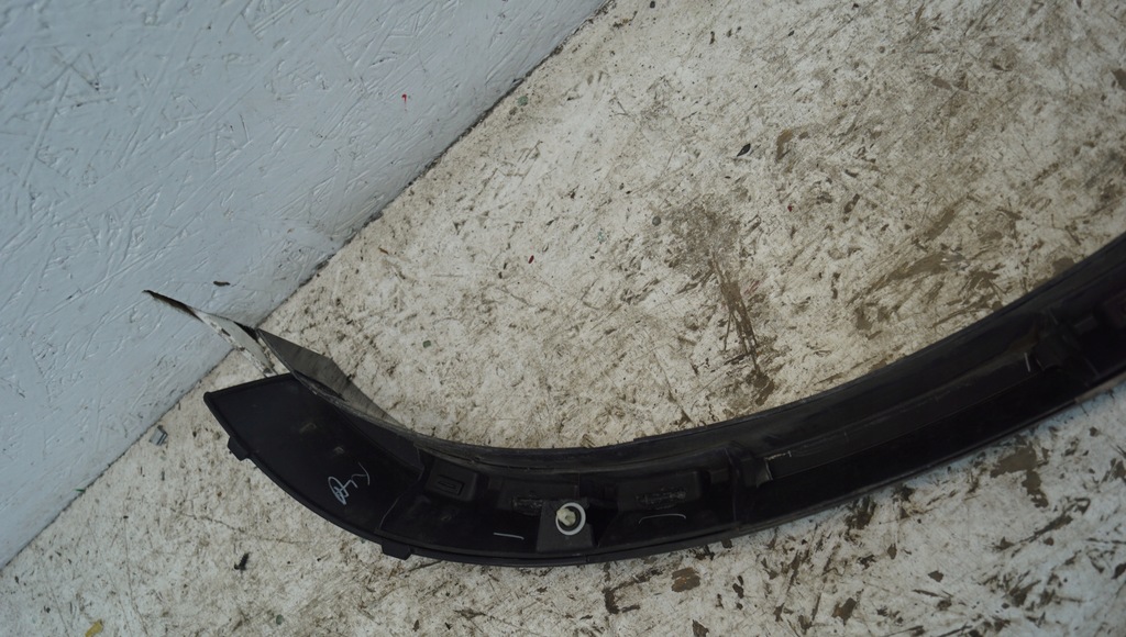 фото №10, Молдинг крыла правый задняя bmw x5 e70 m-pakiet