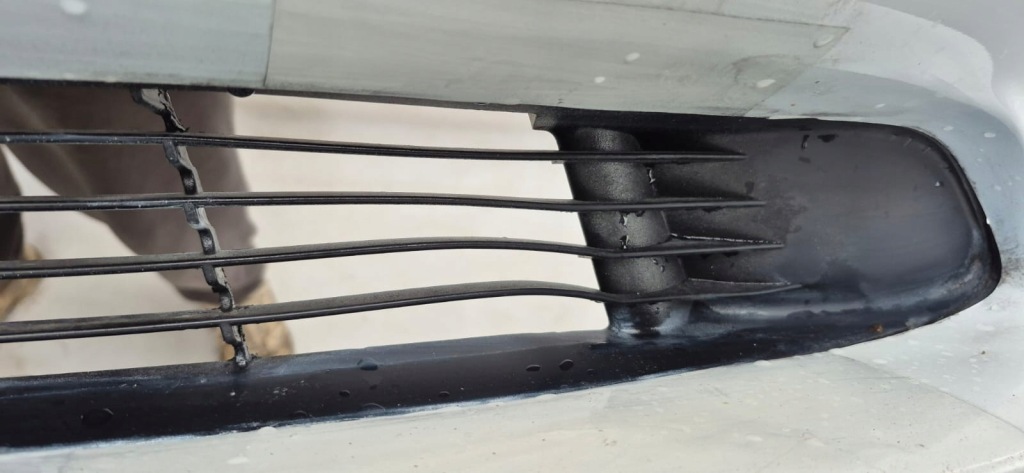 Tesla model 3 бампер перед передний решётка плита 1530700-04-f Оригинал