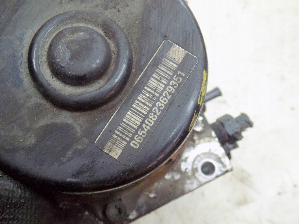 фото №7, Chrysler voyager 2.8crd 2006 насос abs 04686987ag