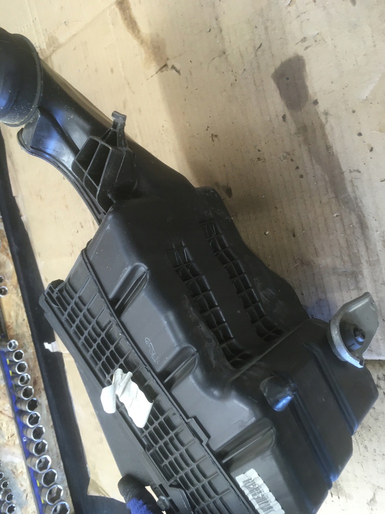 фото №6, Корпус фильтра воздуха laguna iii 8200545836h