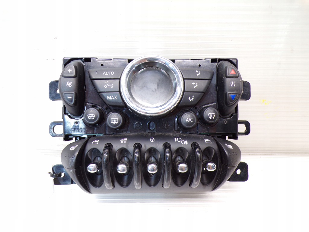 фото №1, Панель обдув кондиционера mini countryman r60 1060547 подогрев сиденья