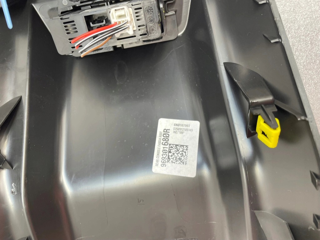 Решётка обдув задний  задняя renault austral 969301680r с Разборки