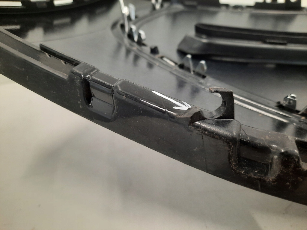 фото №10, Mercedes h243 eqa решётка радиатора / решётка радиатора a2438884200