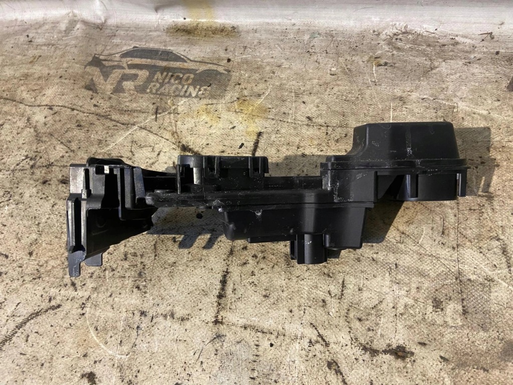 Розподільник струму напруги bmw g26 6991400 Ціна