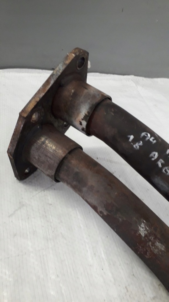 Труба глушителя соединитель эластичный audi a4 b5 соединитель Недорого