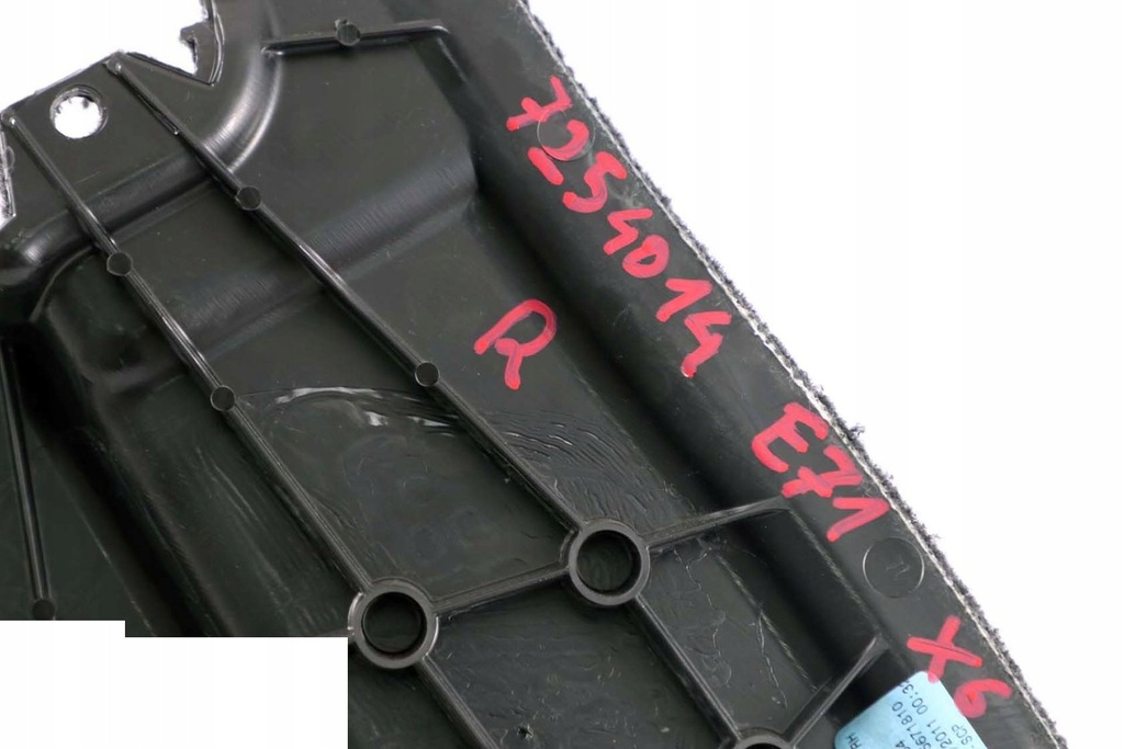 фото №10, Bmw x6 e71 обшивка багажника правый антрацит 7246971