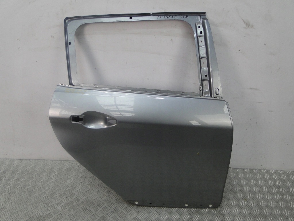 фото №2, Peugeot 2008 двері праве задня задні kombi