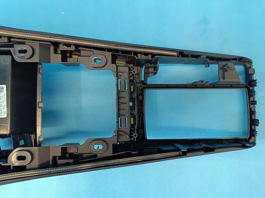 фото №7, Audi q3 f3 sportback 2024r защита консоли туннель средняя led 83b863242