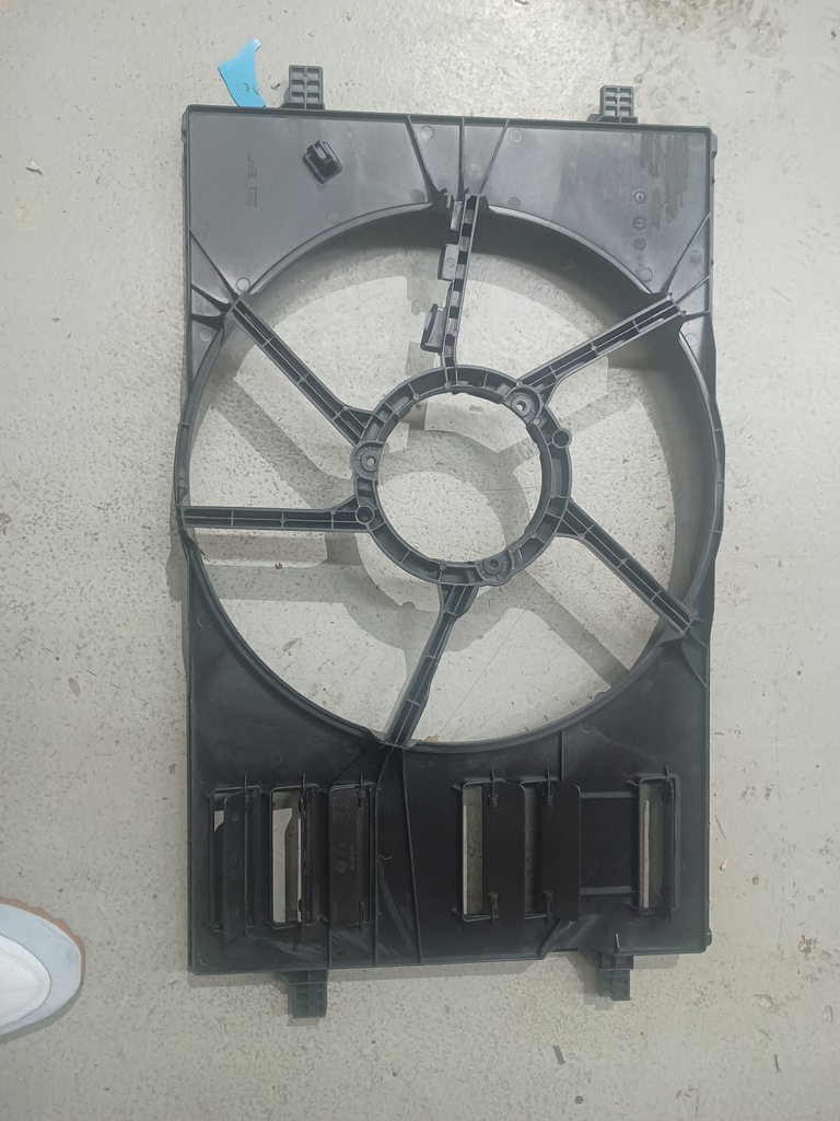 фото №1, Корпус вентилятор audi seat skoda vw