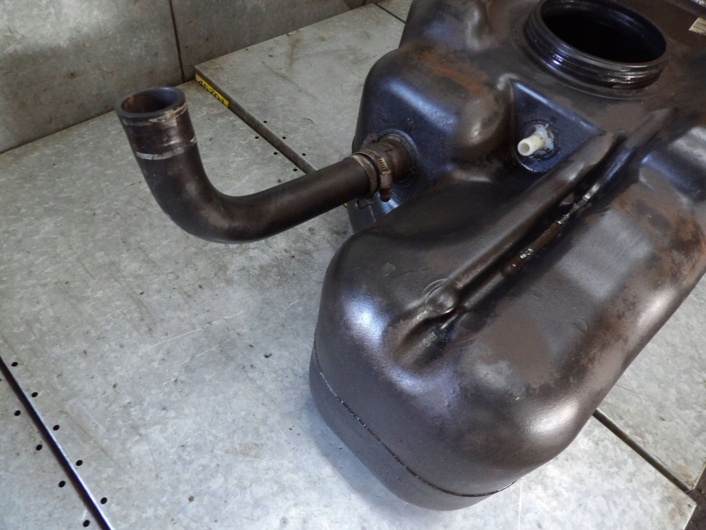 Nissan navara d40 pathfinder r51 2.5 dci бак пального bak Недорого