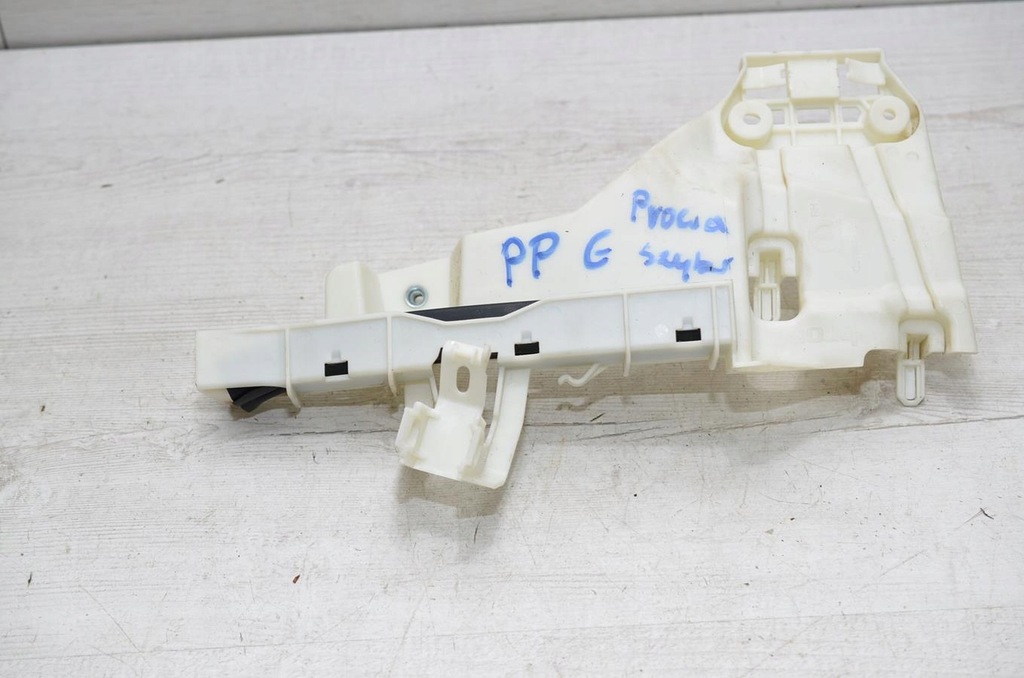 фото №1, Напрямна скло правий перед alfa romeo giulia