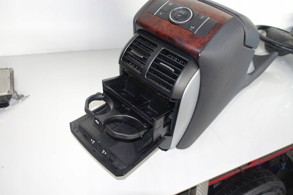 фото №9, Mercedes w251 підлокітник тунель бардачок r-klasa