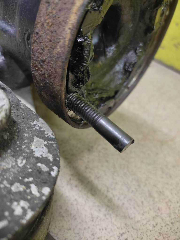 фото №5, Audi a4 b5 1.8 мост задний 01h525085a