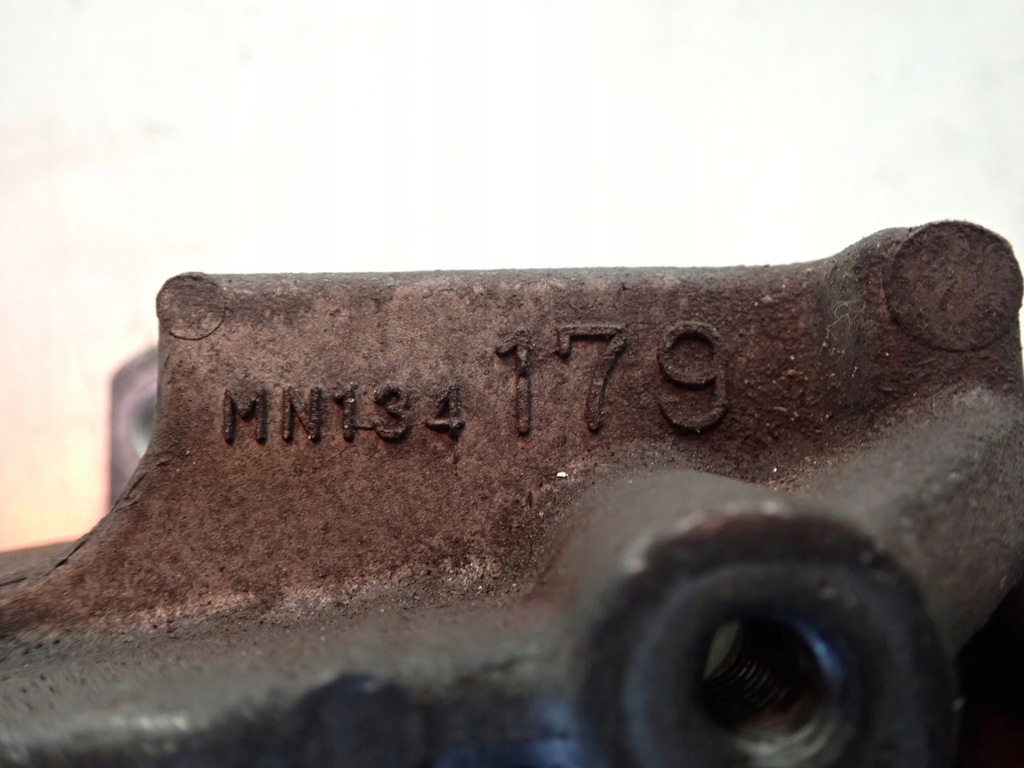 фото №6, Кронштейн компрессора кондиционера mitsubishi lancer vii