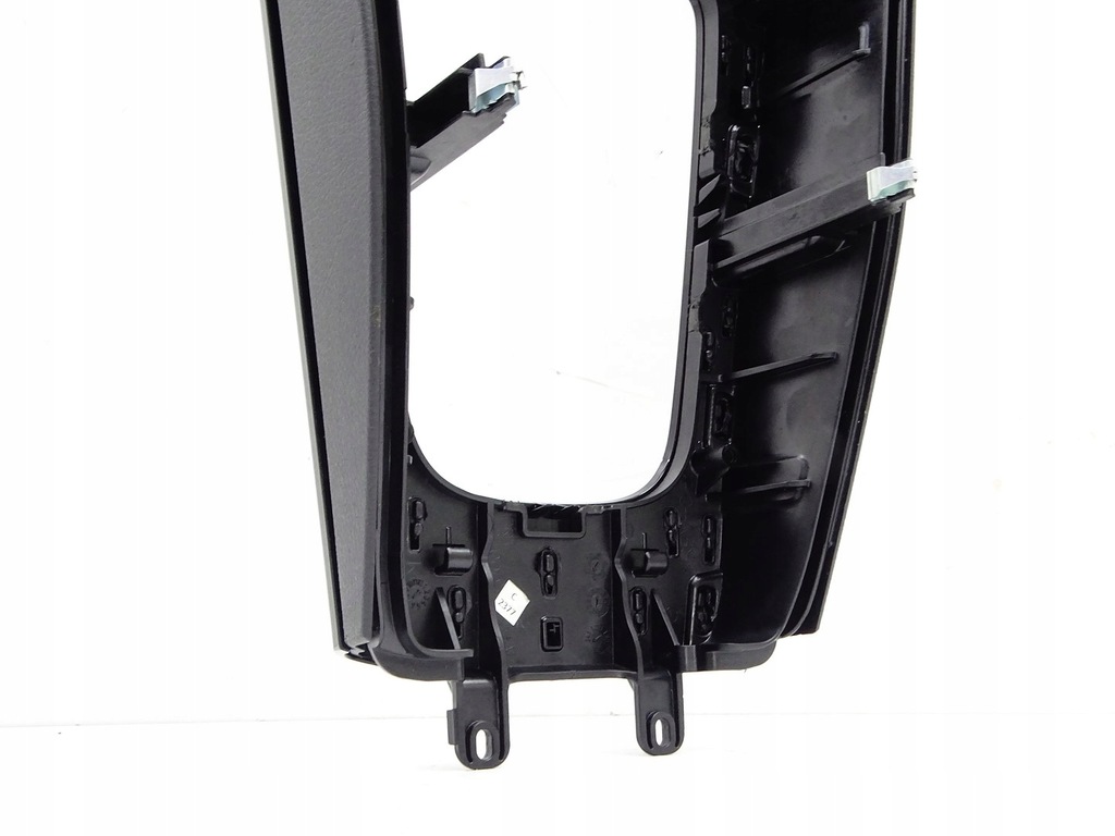 фото №8, Туннель средний dekor молдинг mercedes cla w118 lift amg a1776803607